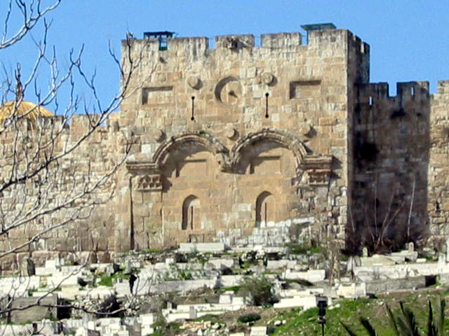 Bluelou Heads to Israel!