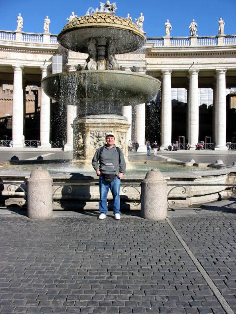 Bluelou Heads to Rome!